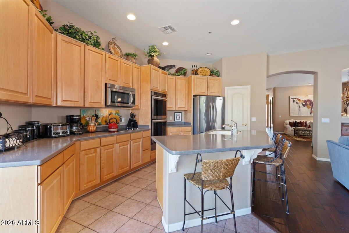 8195 E SIERRA PINTA Drive