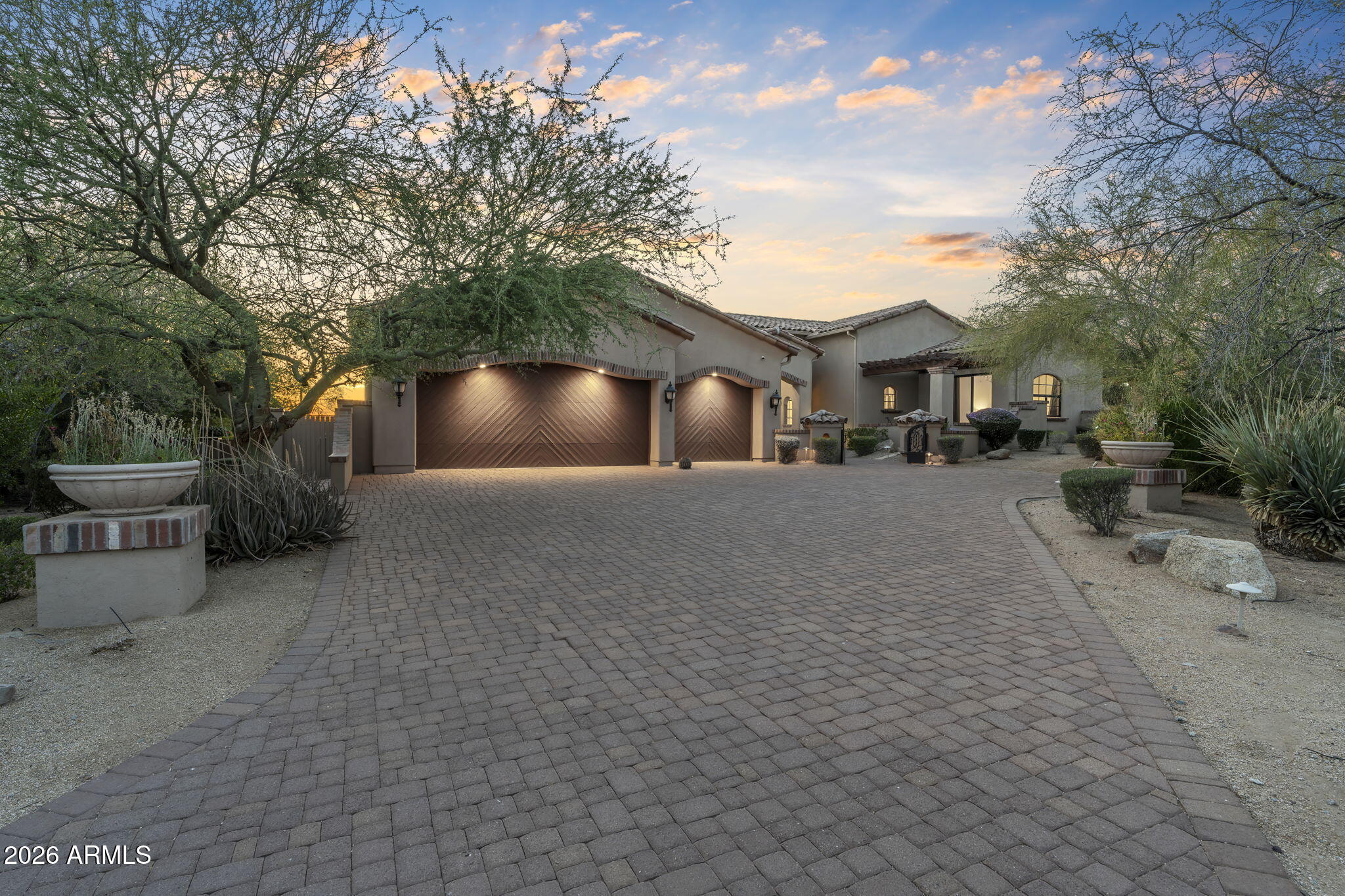 9820 E THOMPSON PEAK Parkway 602