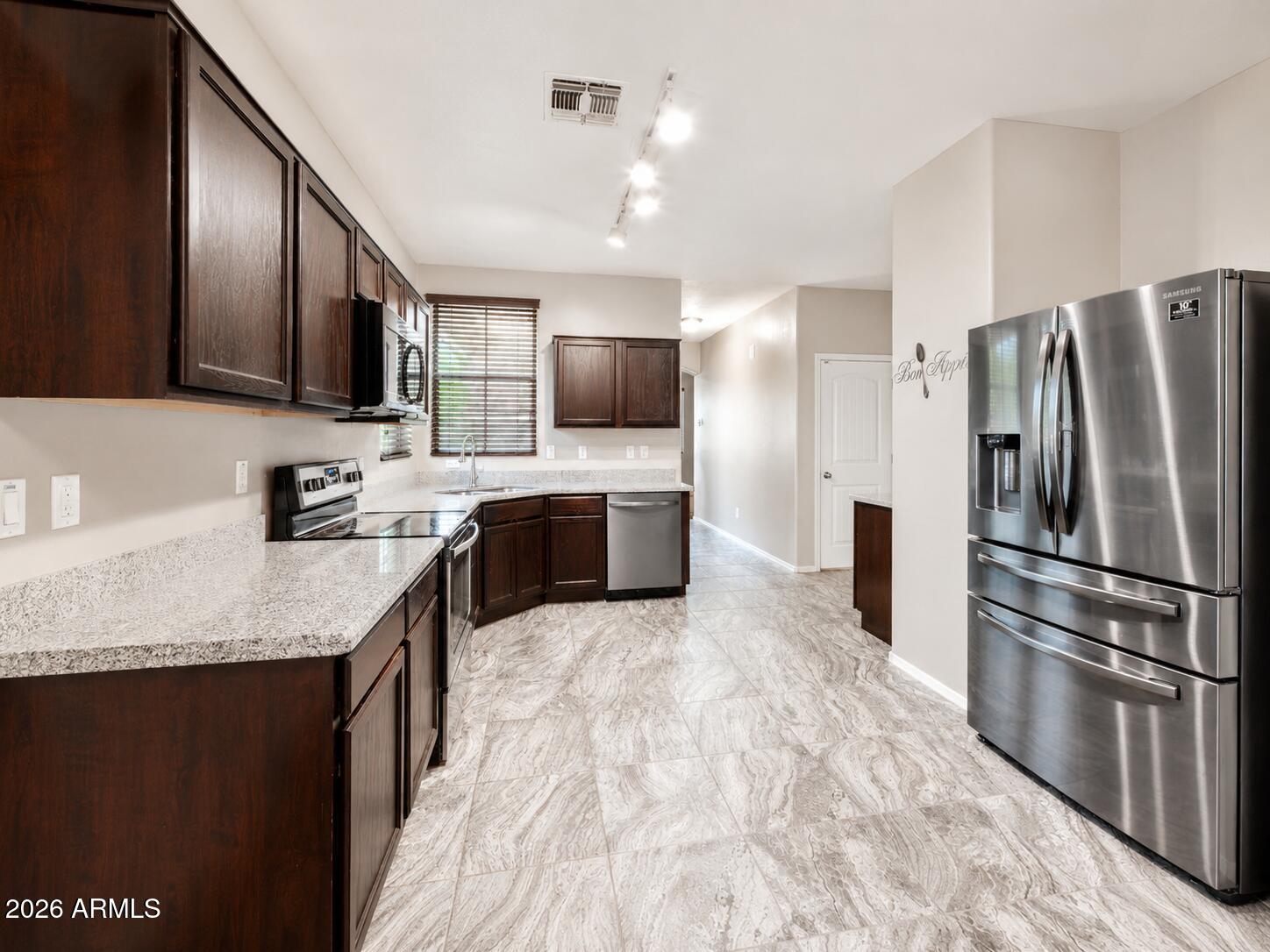 4714 W FREMONT Road