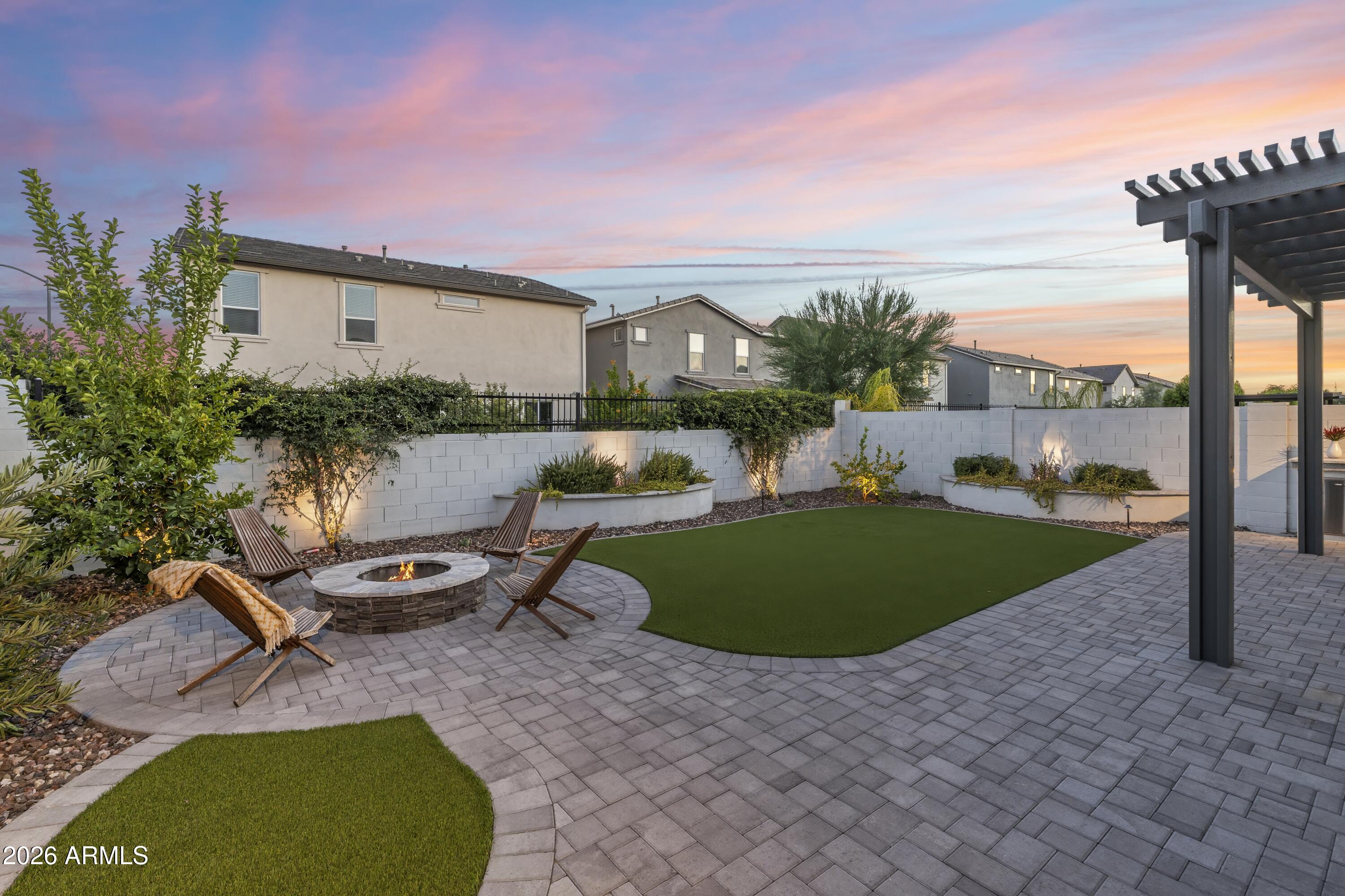5131 E VILLAGE Drive