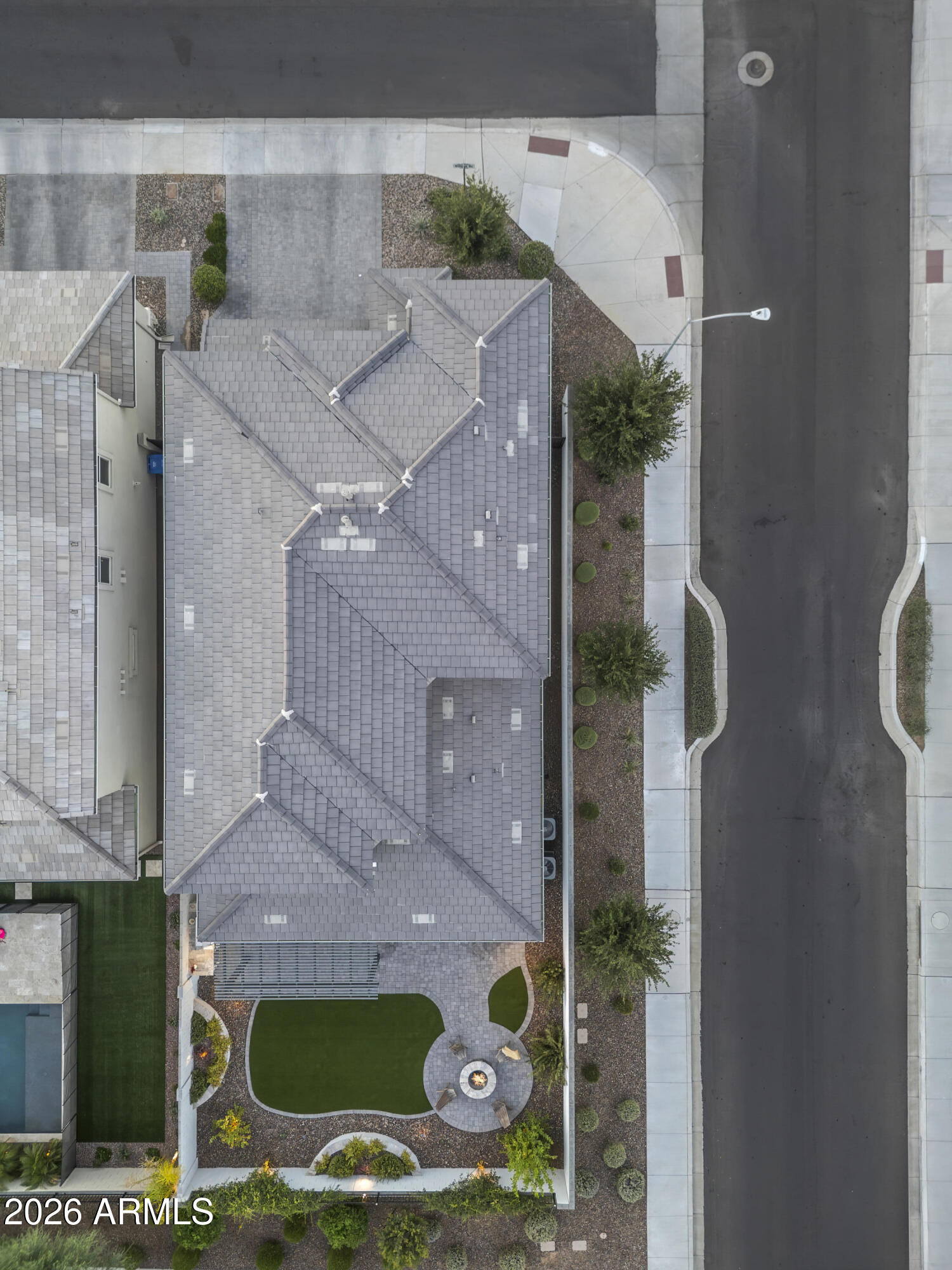 5131 E VILLAGE Drive