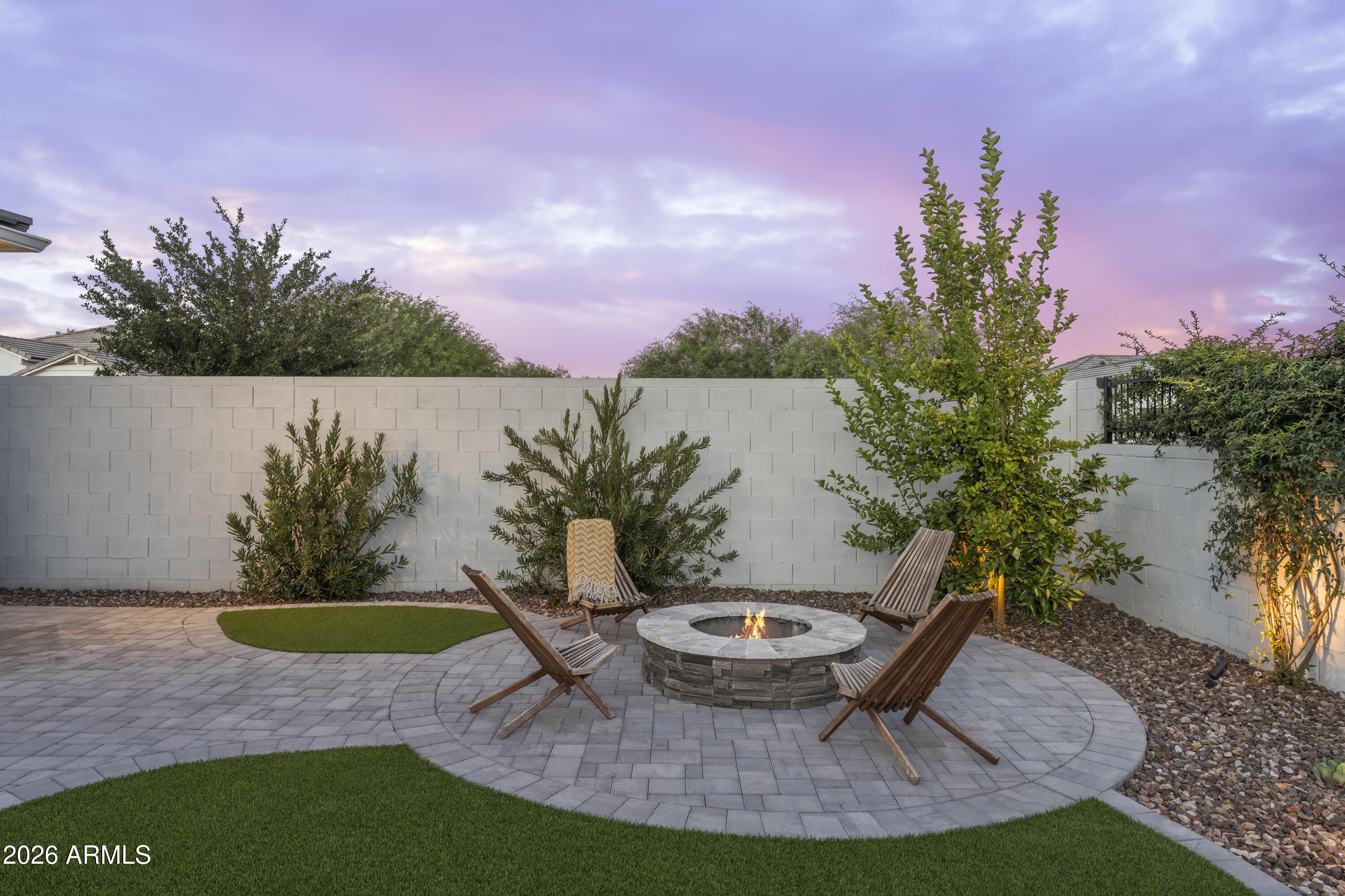 5131 E VILLAGE Drive