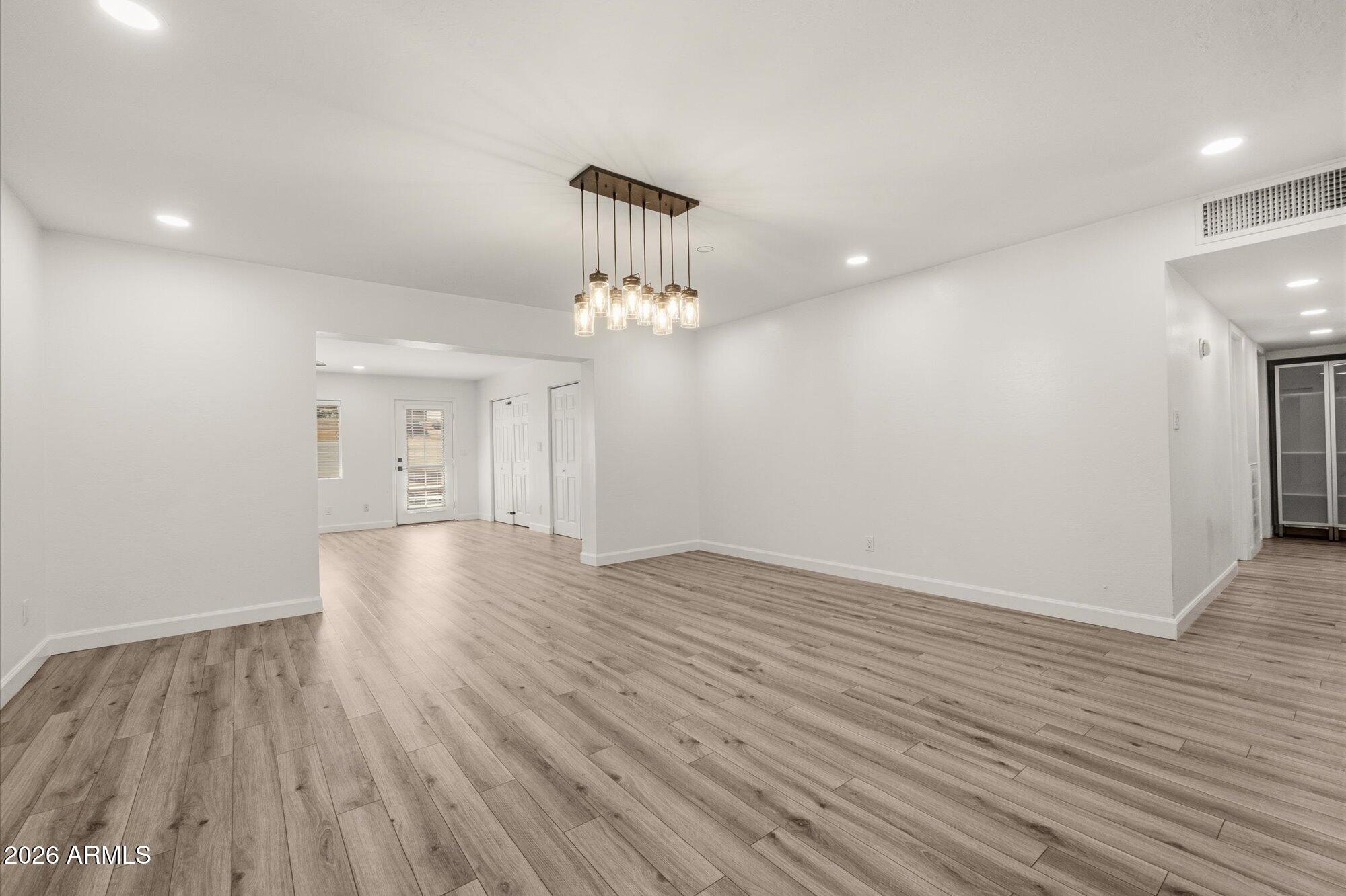 2219 N 74th Place