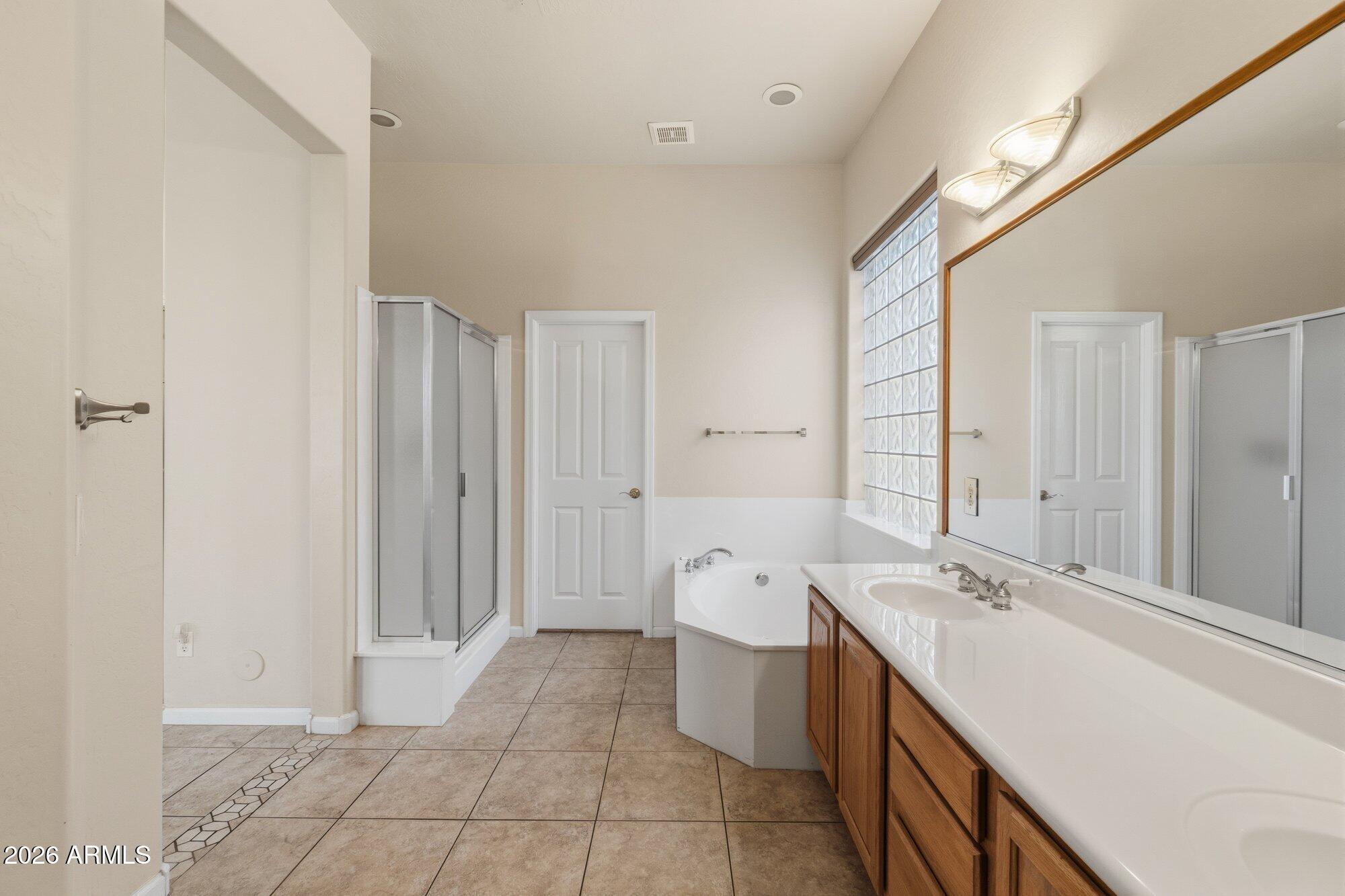 10859 E LE MARCHE Drive