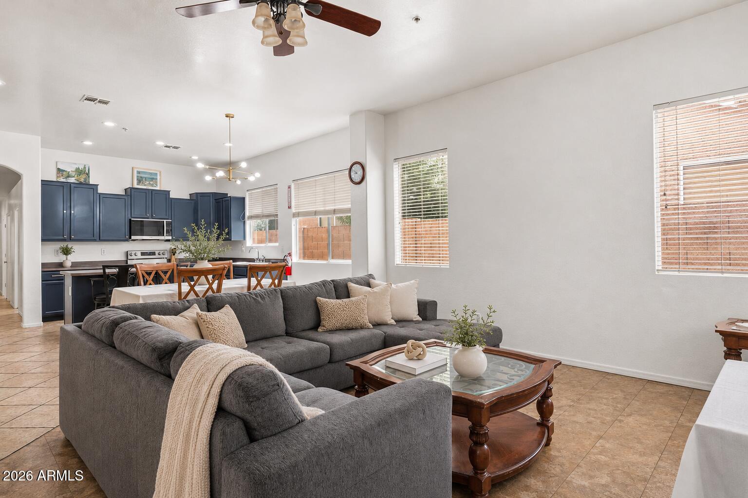 3583 E WILDHORSE Drive