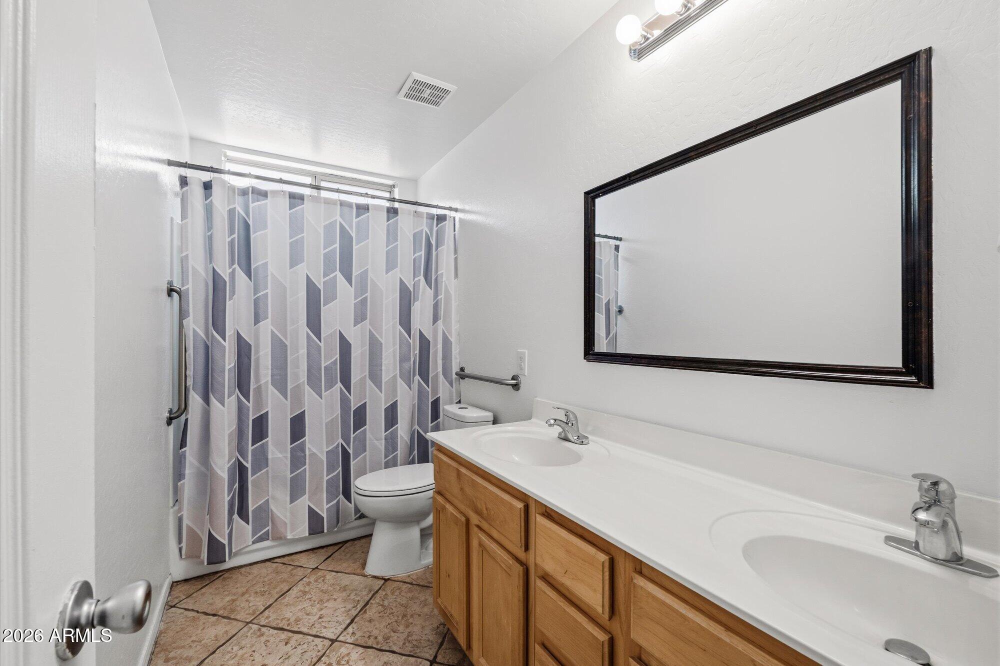 3583 E WILDHORSE Drive