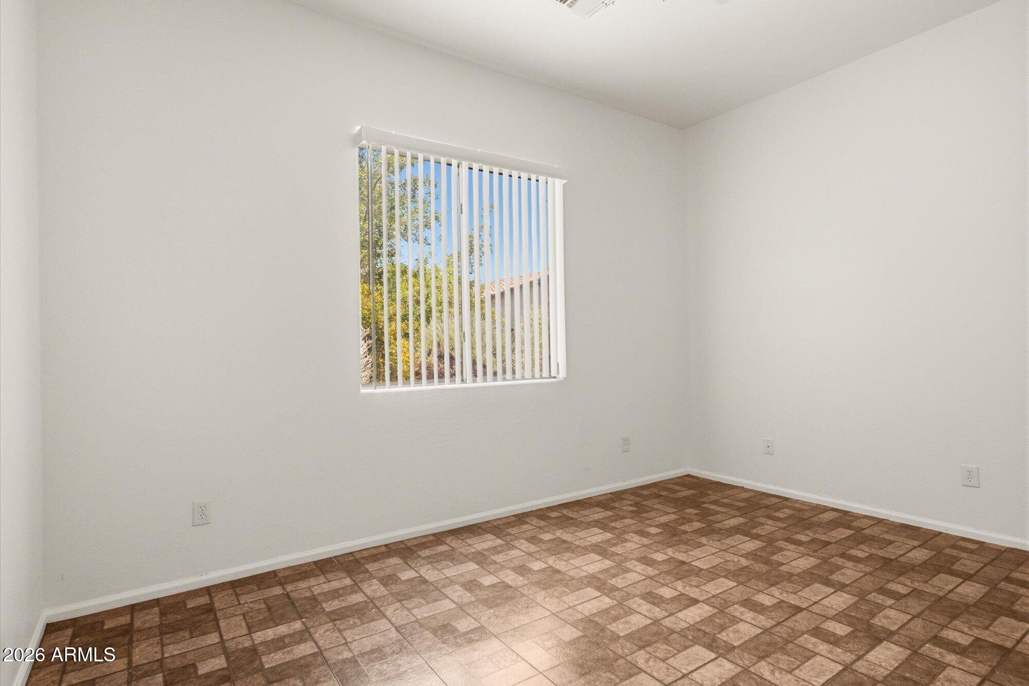 6229 S Moccasin Trail