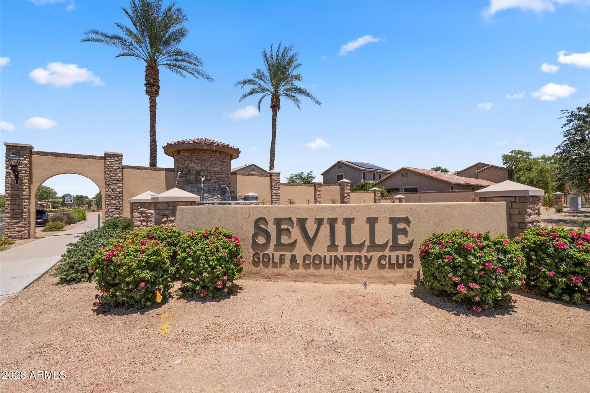 6229 S Moccasin Trail