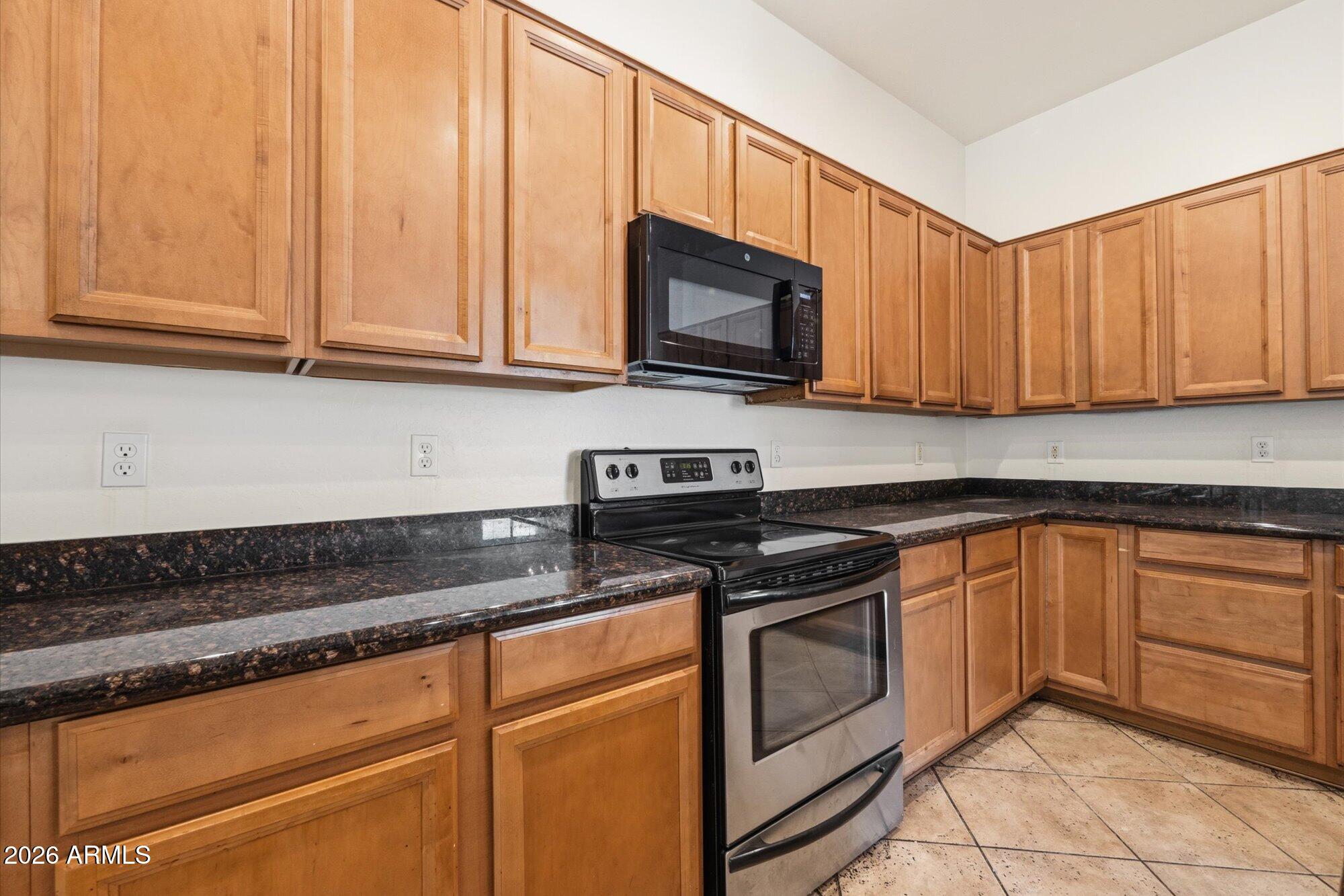 6229 S Moccasin Trail