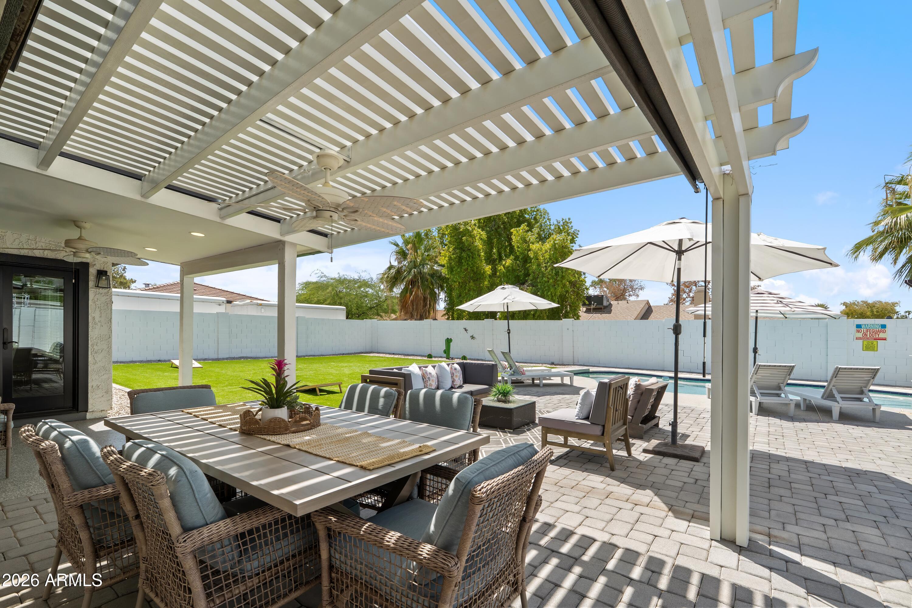 2213 W IRMA Lane