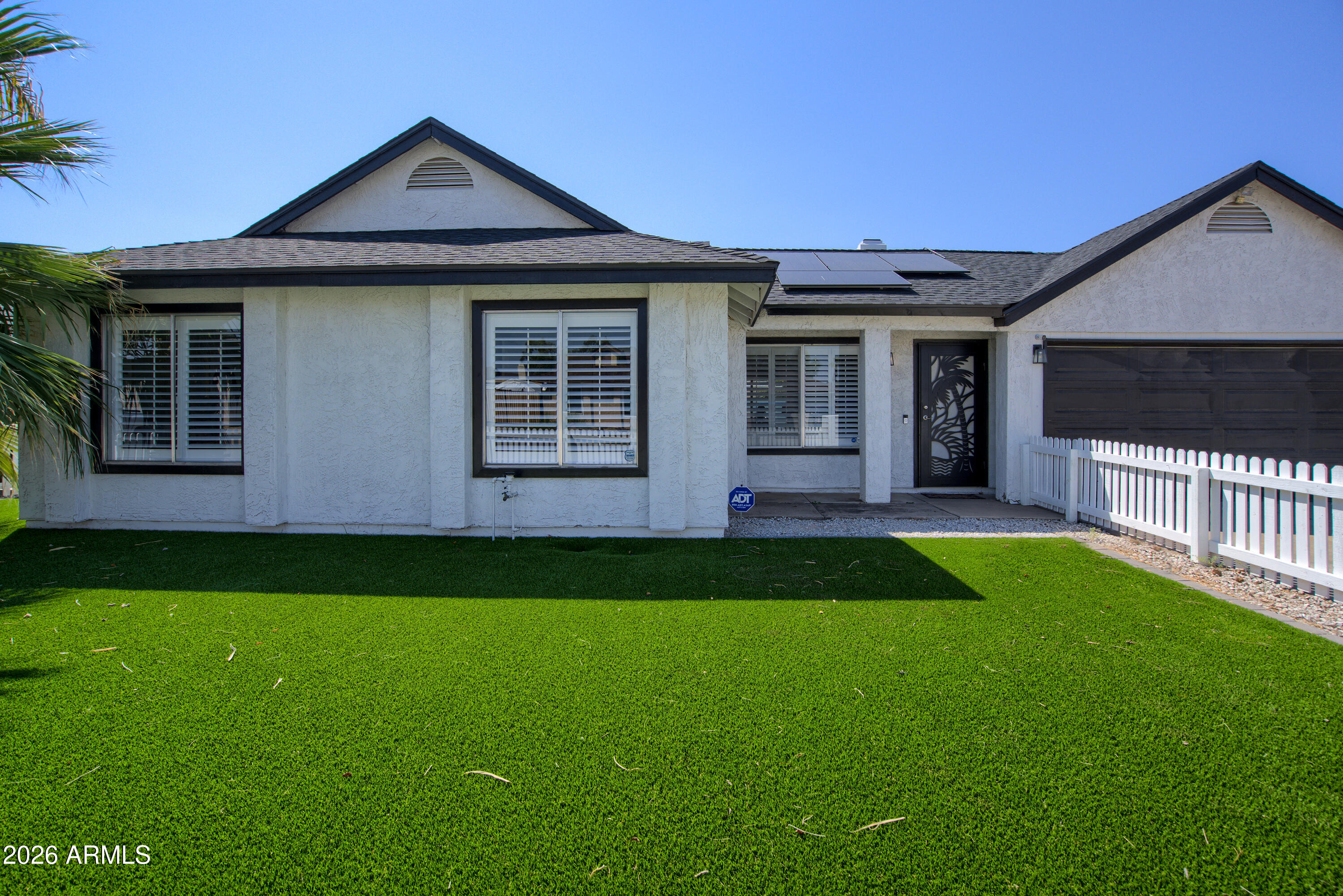2213 W IRMA Lane