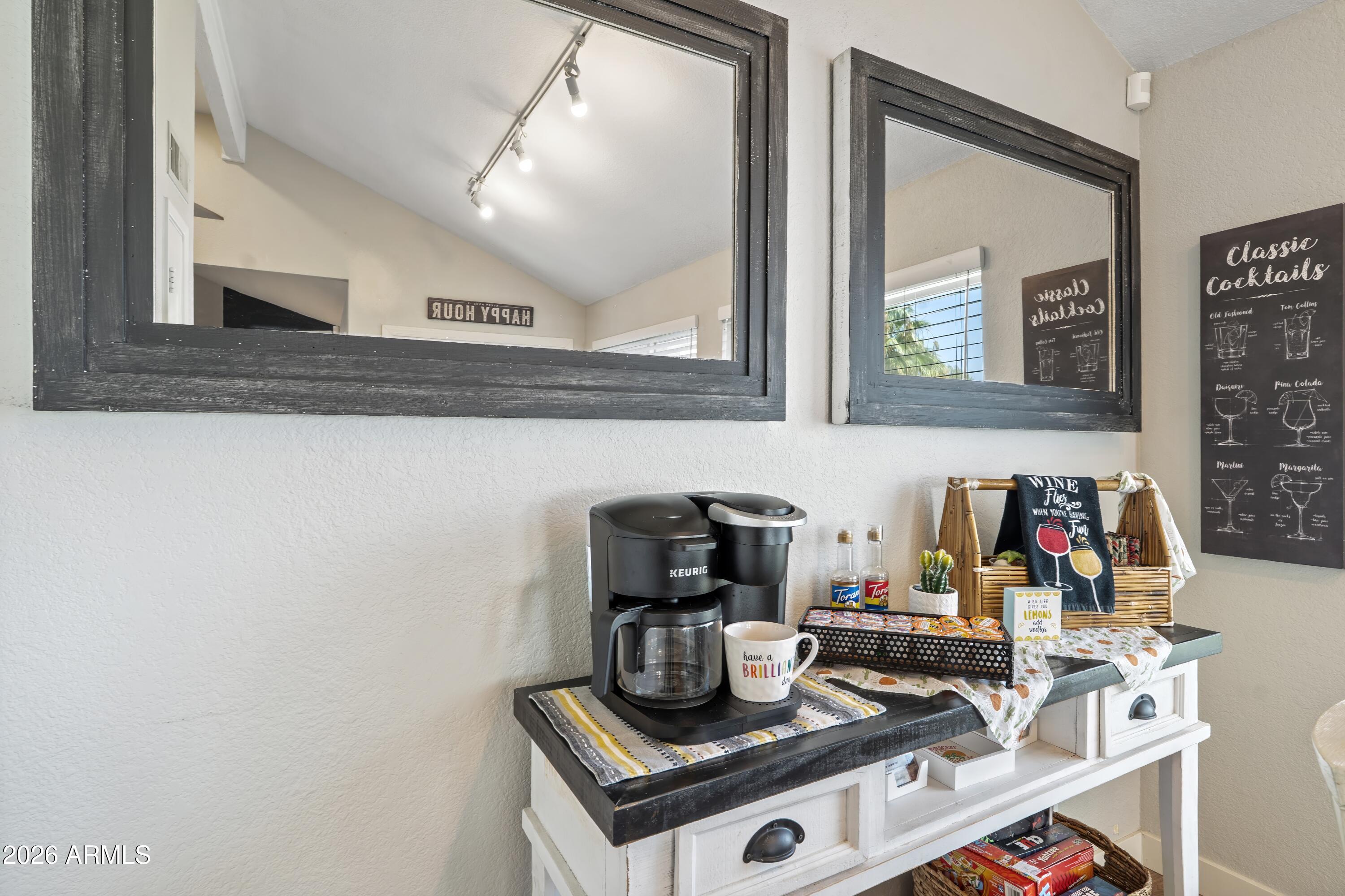 2213 W IRMA Lane