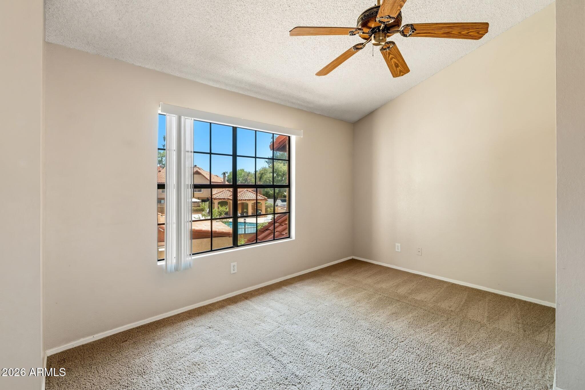 4901 E KELTON Lane 1003
