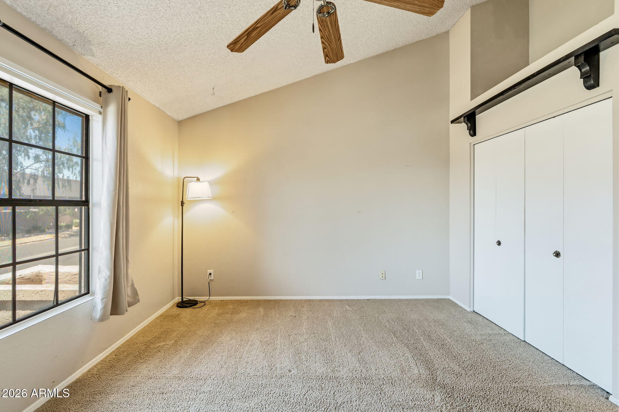 4901 E KELTON Lane 1003