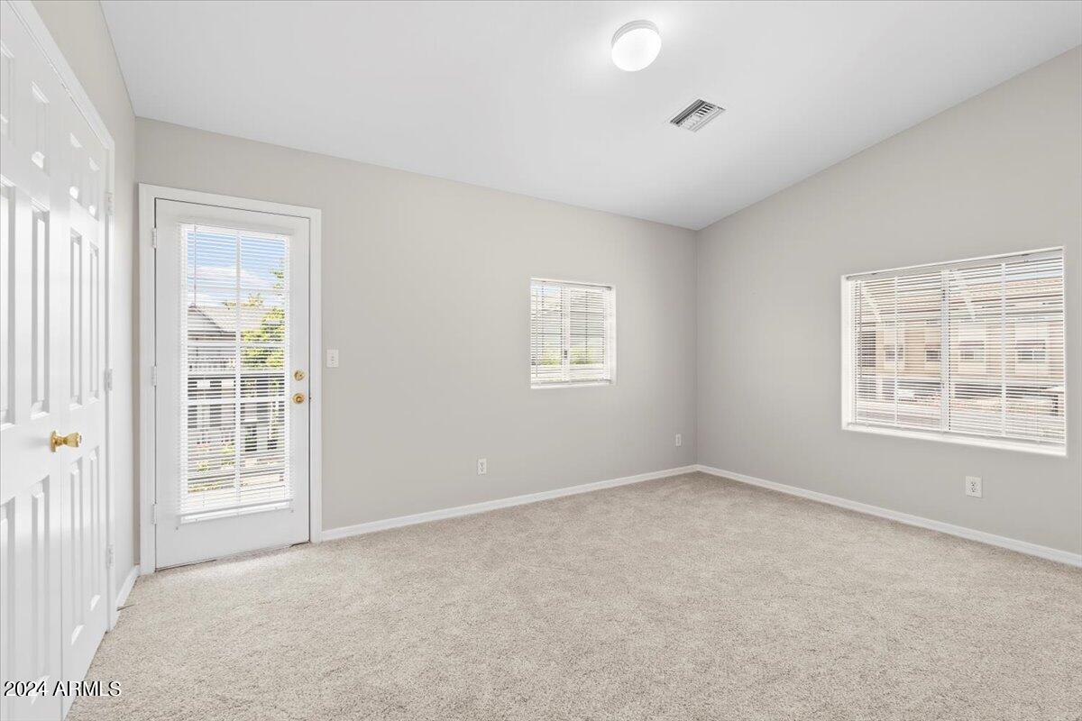 2016 S HAMMOND Drive 101