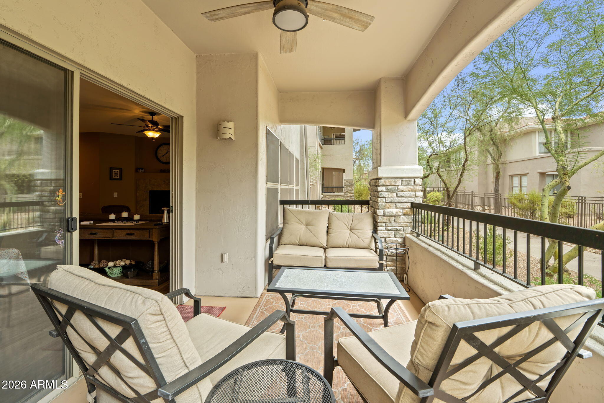 20121 N 76TH Street 1047