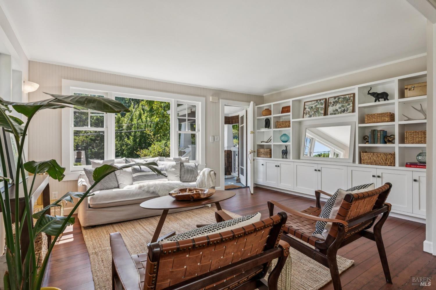 196 Cascade Drive
