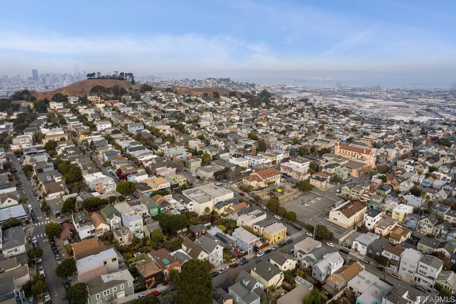 148 Ellert Street
