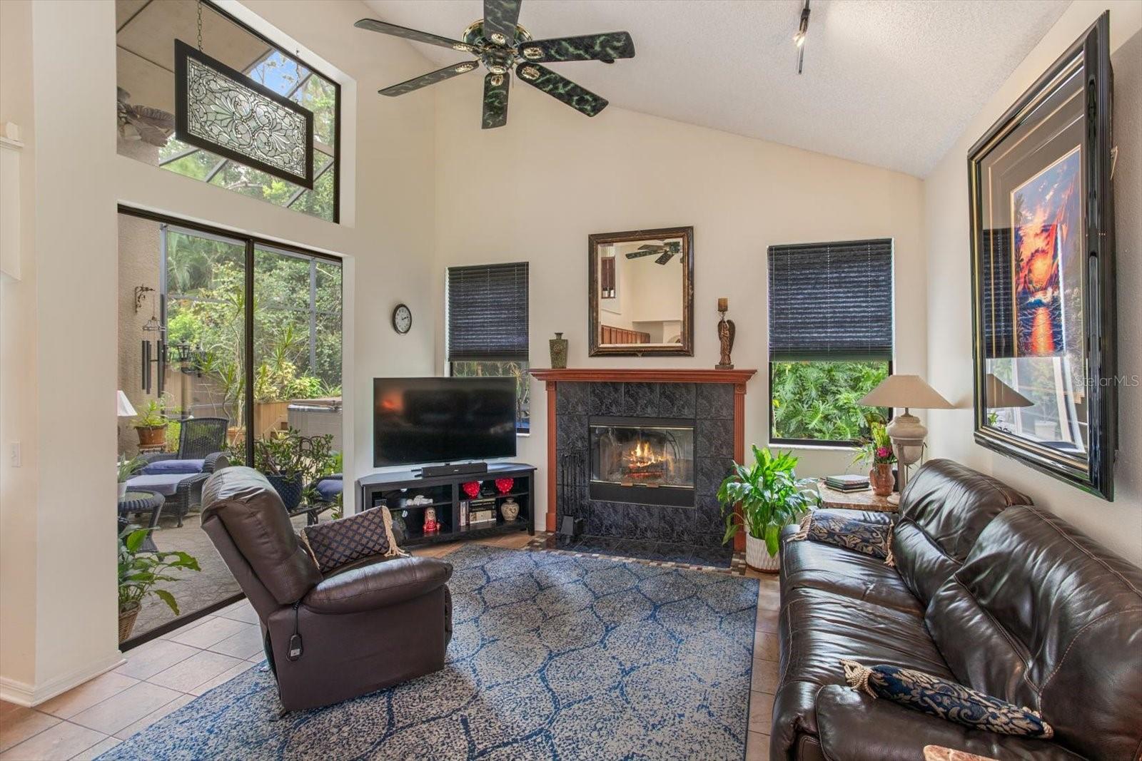 3920 RUNNING WATER DR