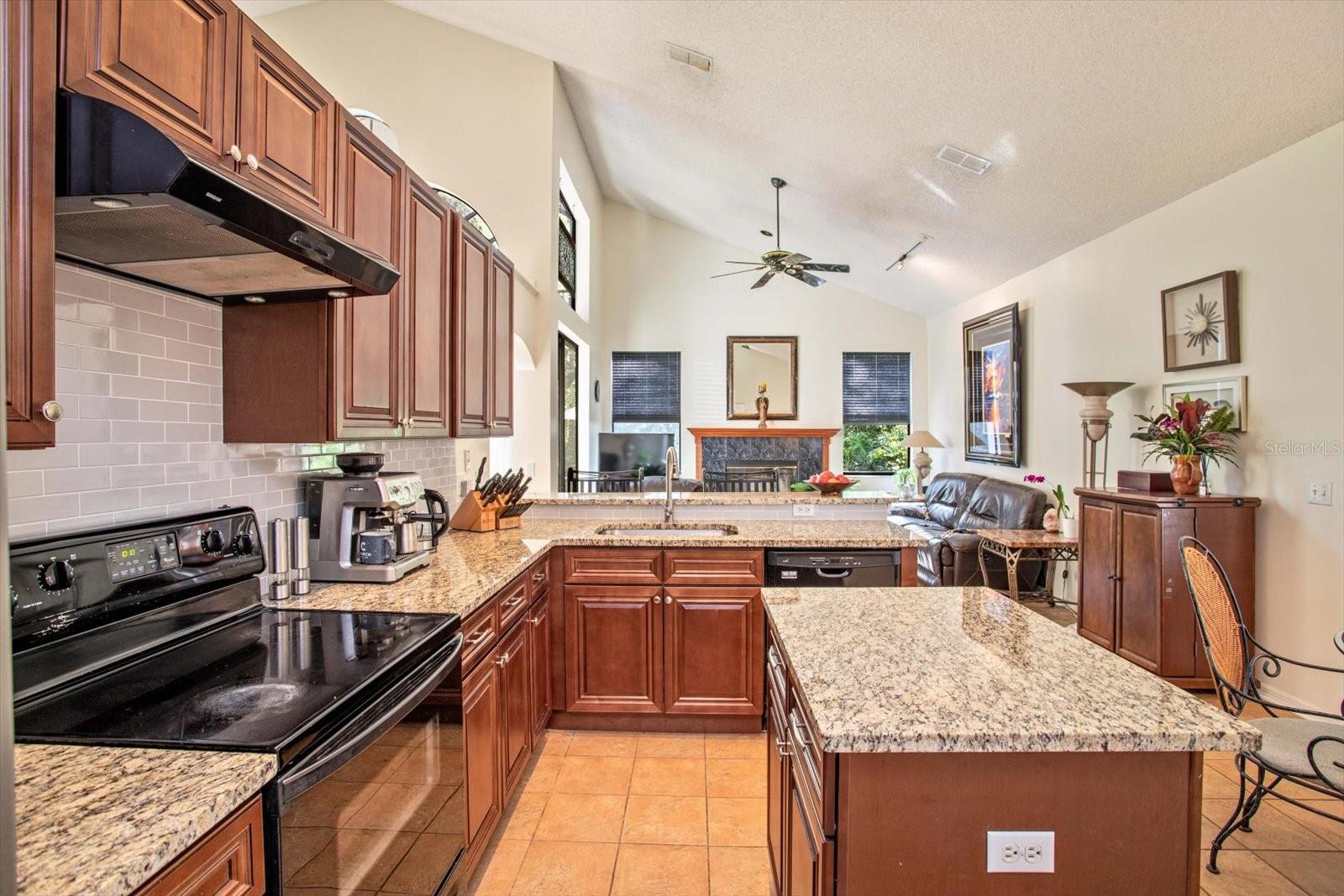 3920 RUNNING WATER DR