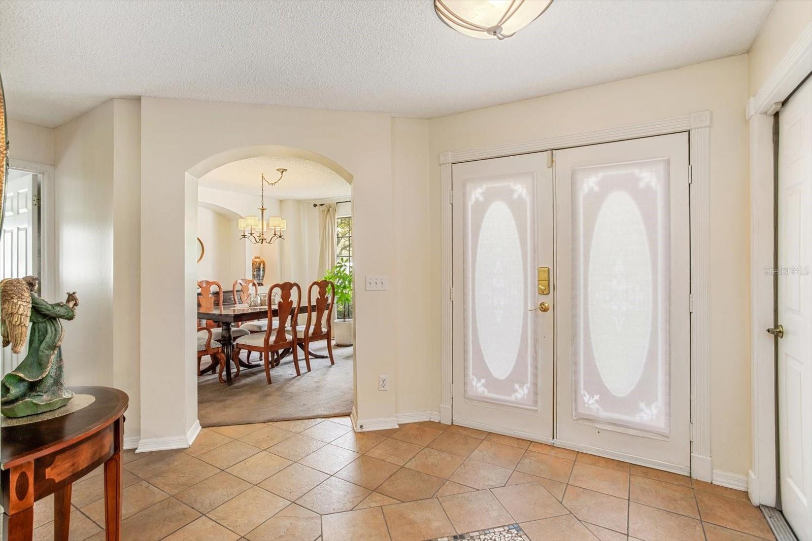 3920 RUNNING WATER DR