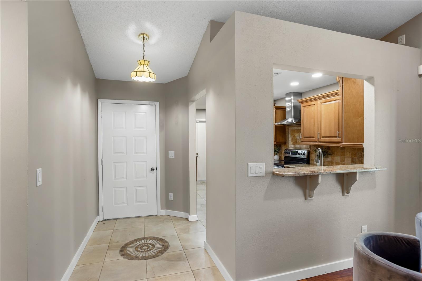 1147 MAPLE CREEK CT