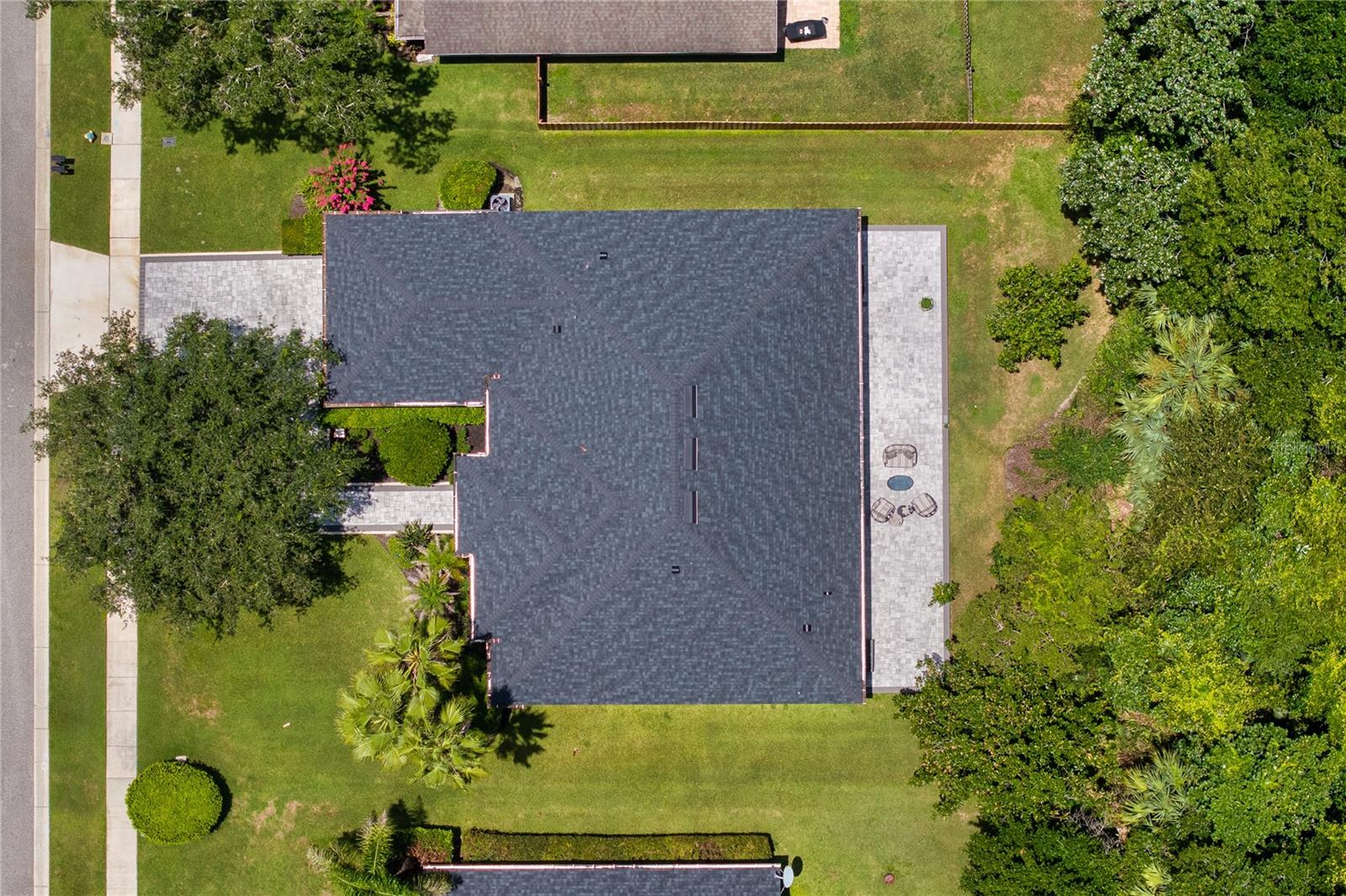 223 BLUE CREEK DR