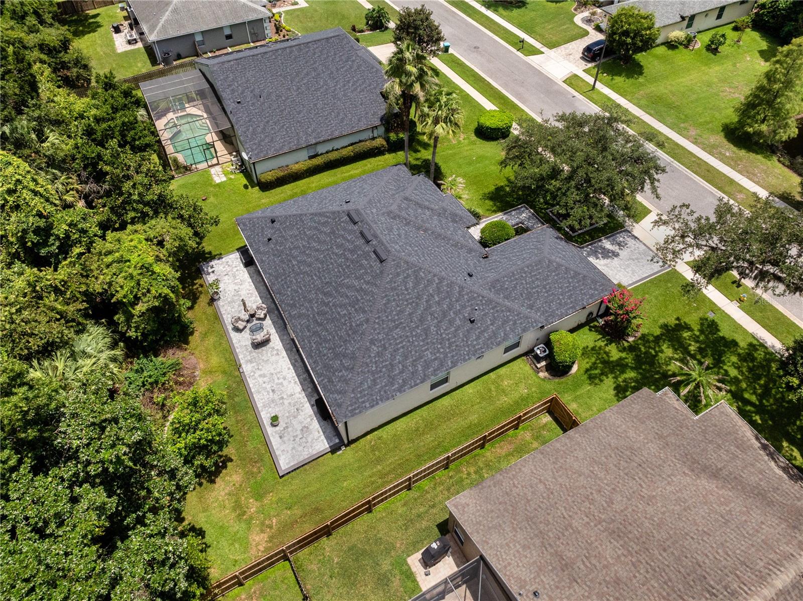 223 BLUE CREEK DR
