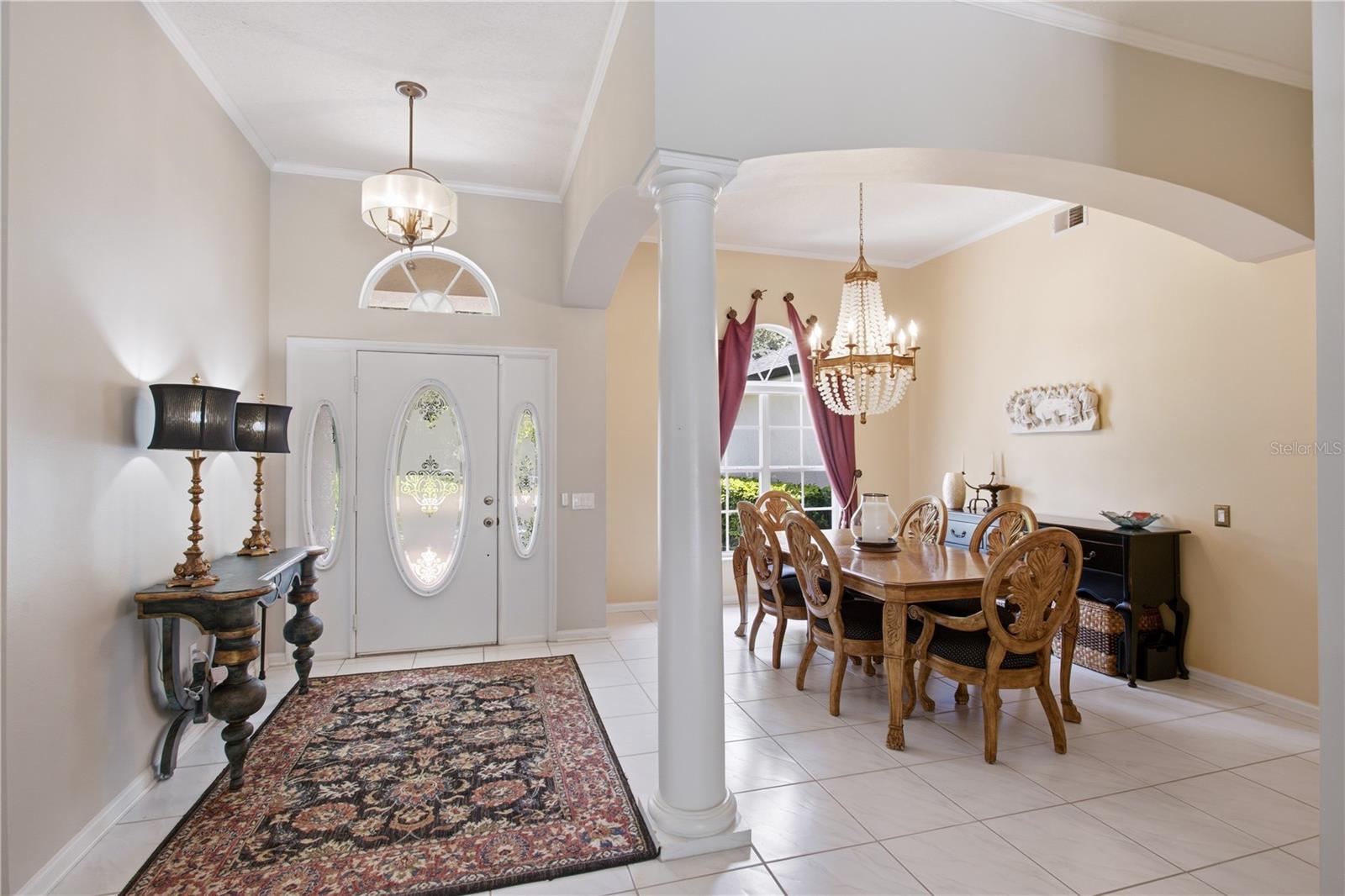 223 BLUE CREEK DR