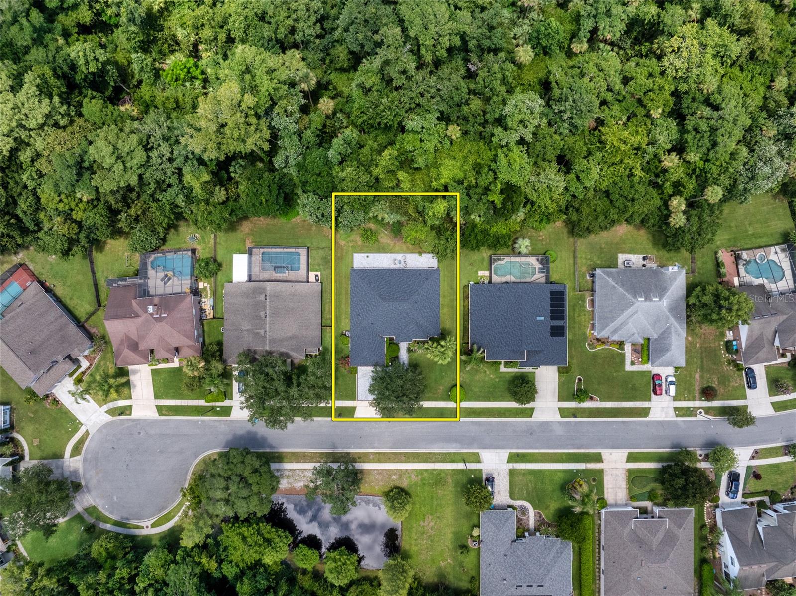 223 BLUE CREEK DR