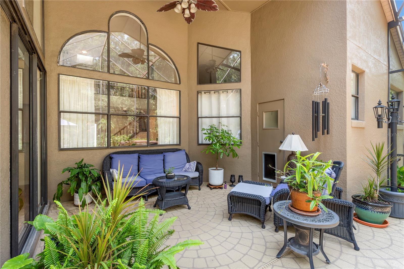3920 RUNNING WATER DR