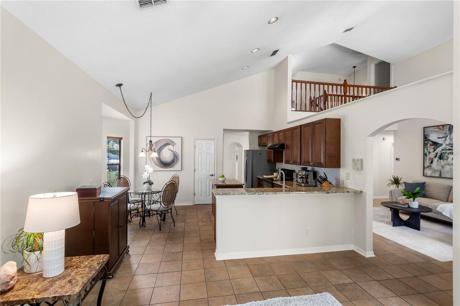 3920 RUNNING WATER DR