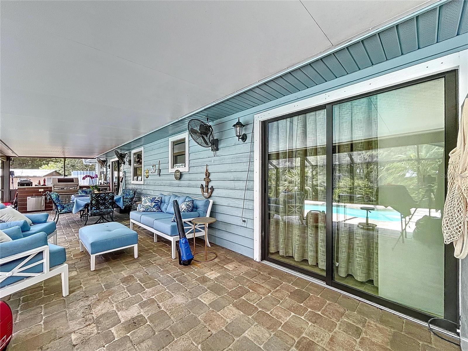3705 PINE CIR