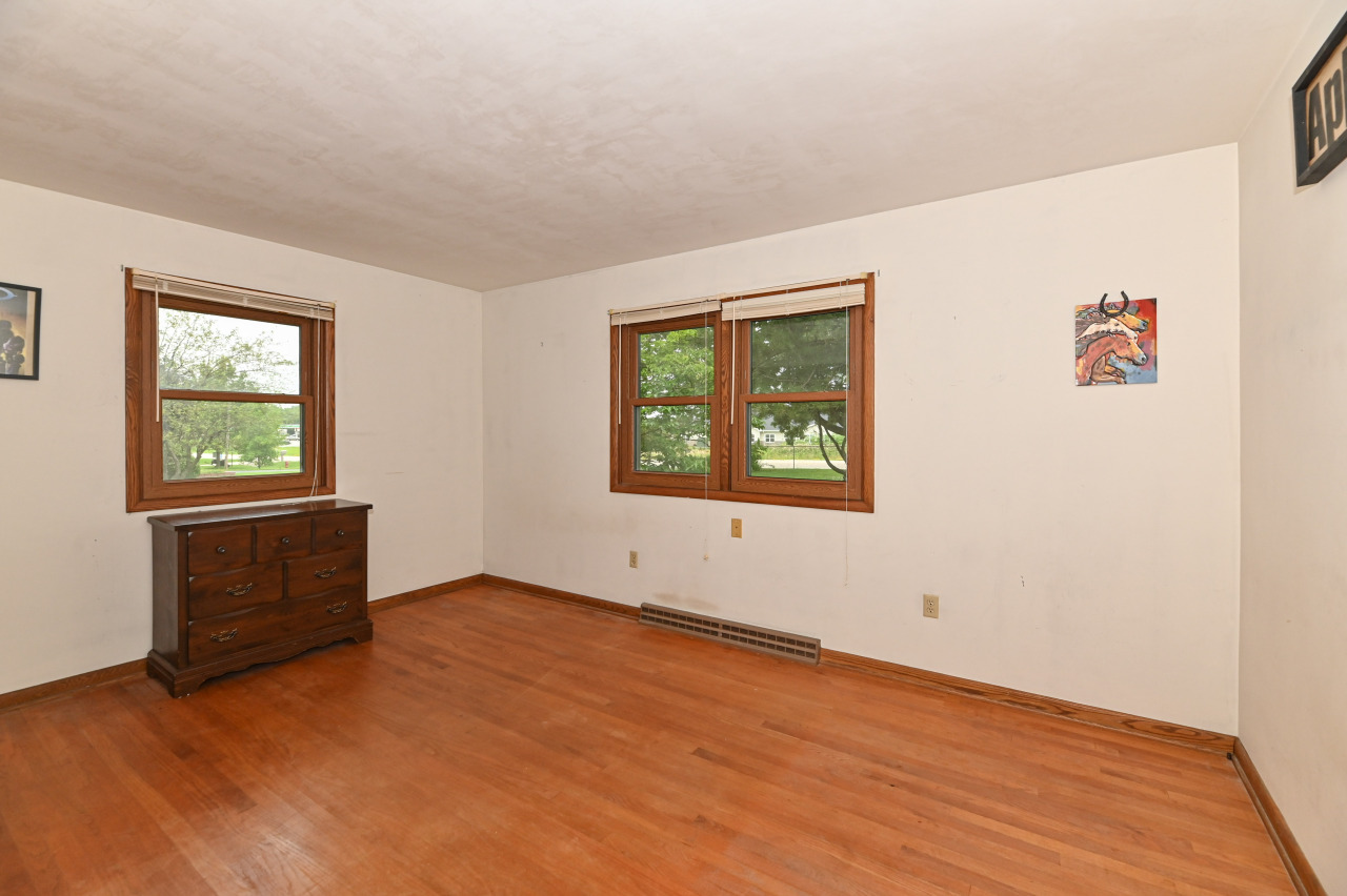 7636 256th Ave