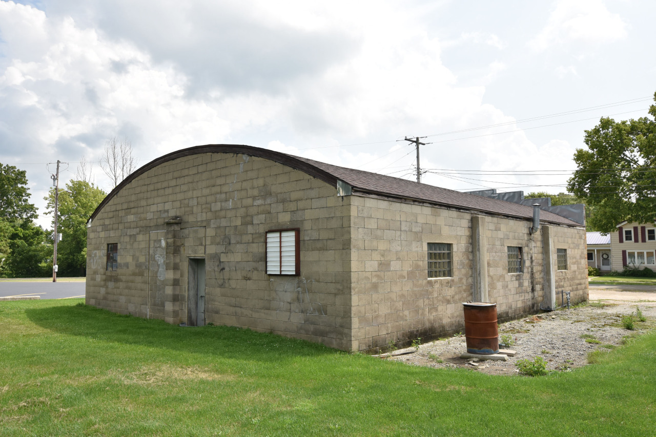 405 Mill St