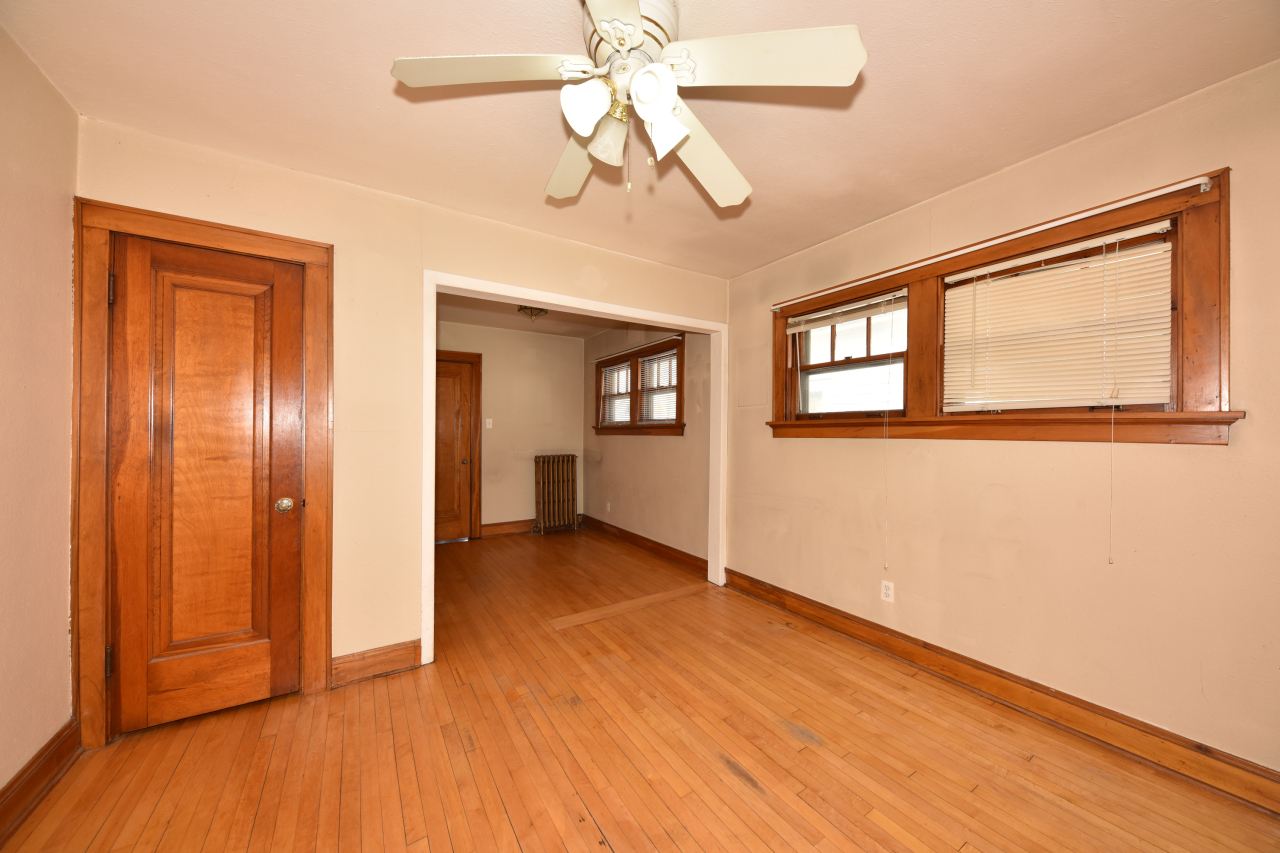 3456 S 15th Pl