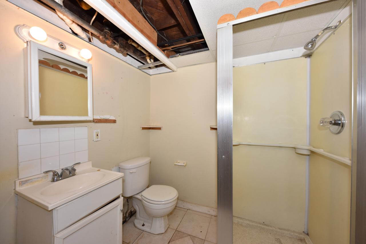 3456 S 15th Pl