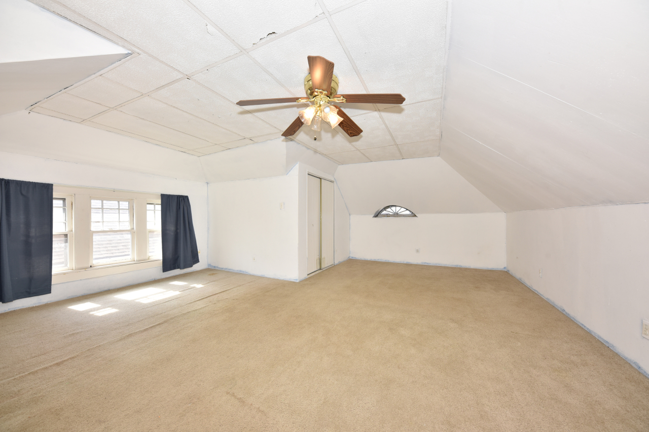 3456 S 15th Pl