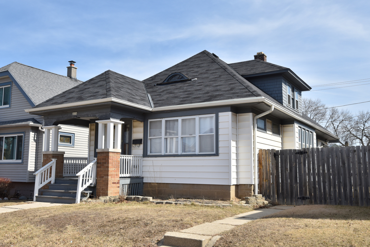 3456 S 15th Pl
