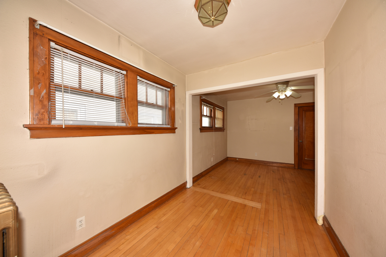 3456 S 15th Pl