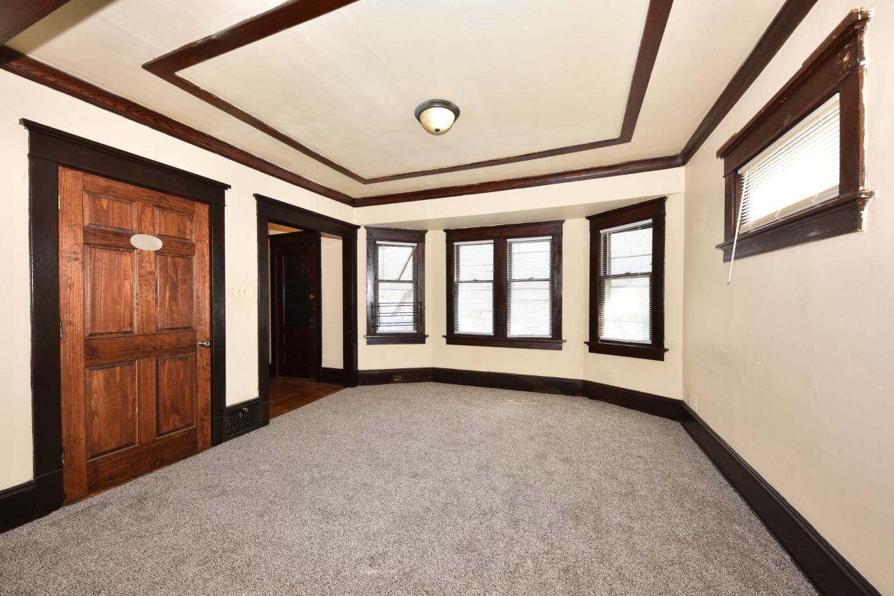 2749 N 36th St Unit: 2751