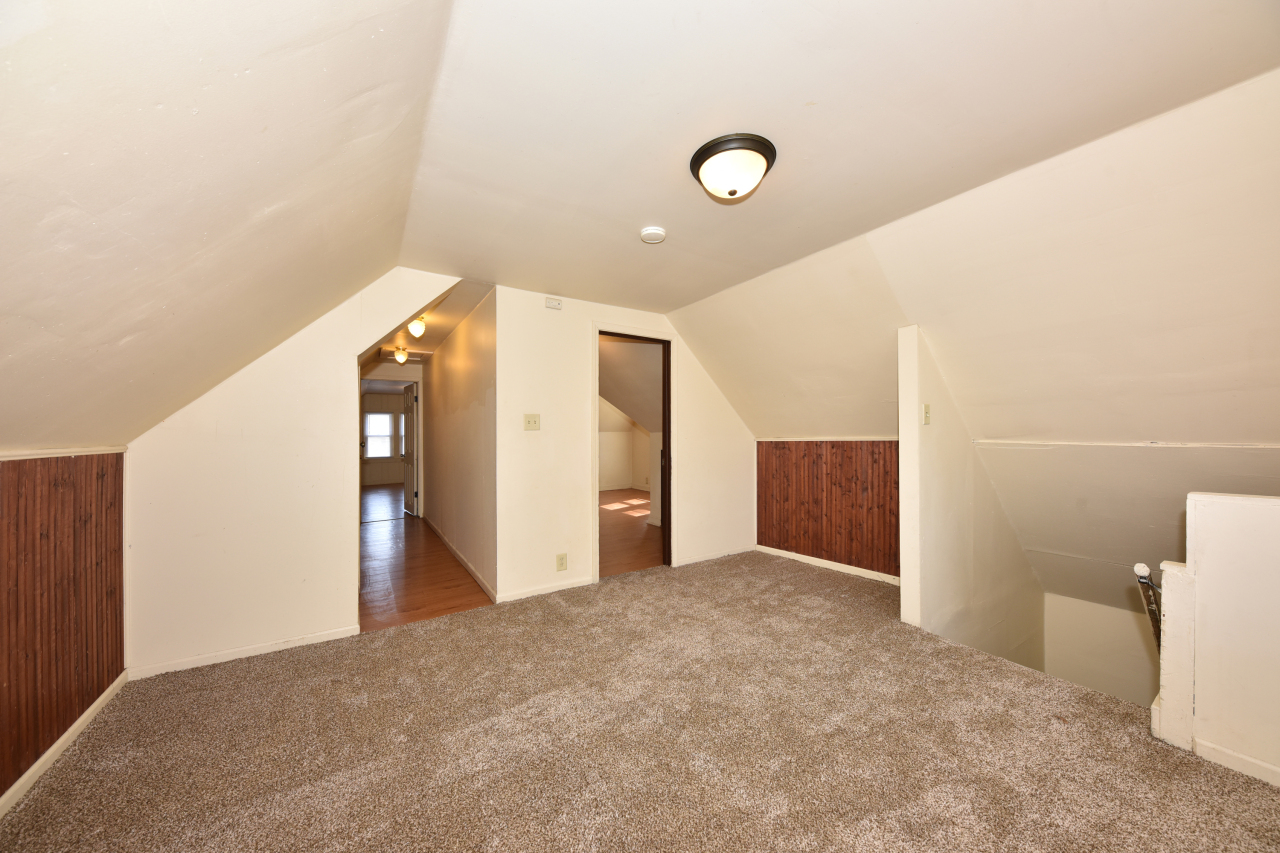2749 N 36th St Unit: 2751