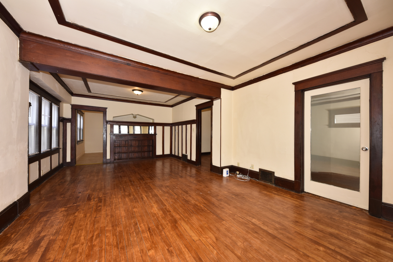2749 N 36th St Unit: 2751