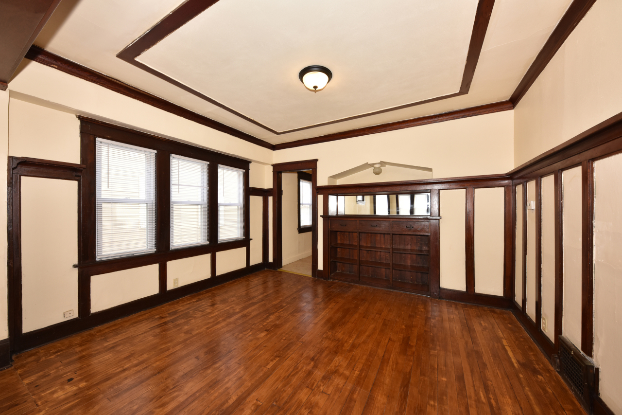 2749 N 36th St Unit: 2751