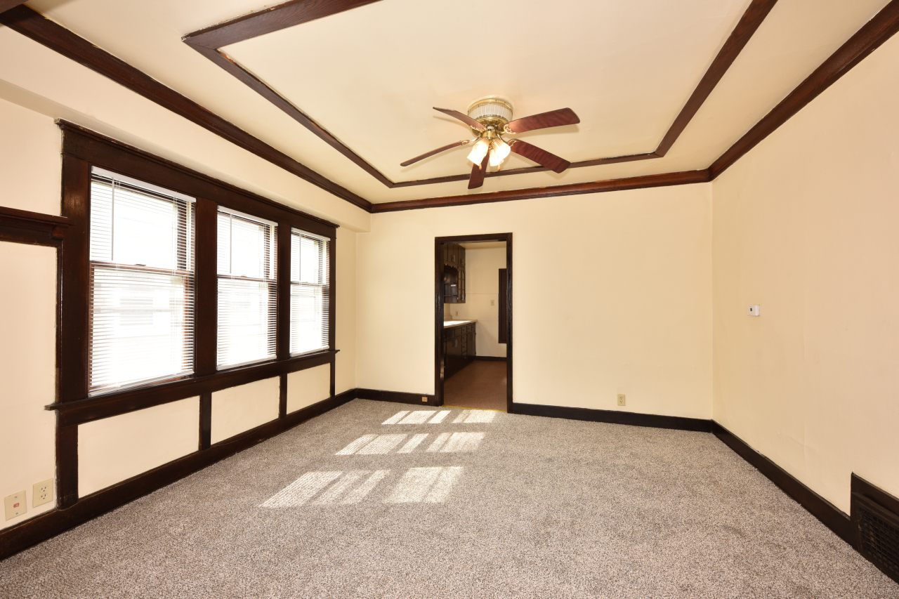 2749 N 36th St Unit: 2751