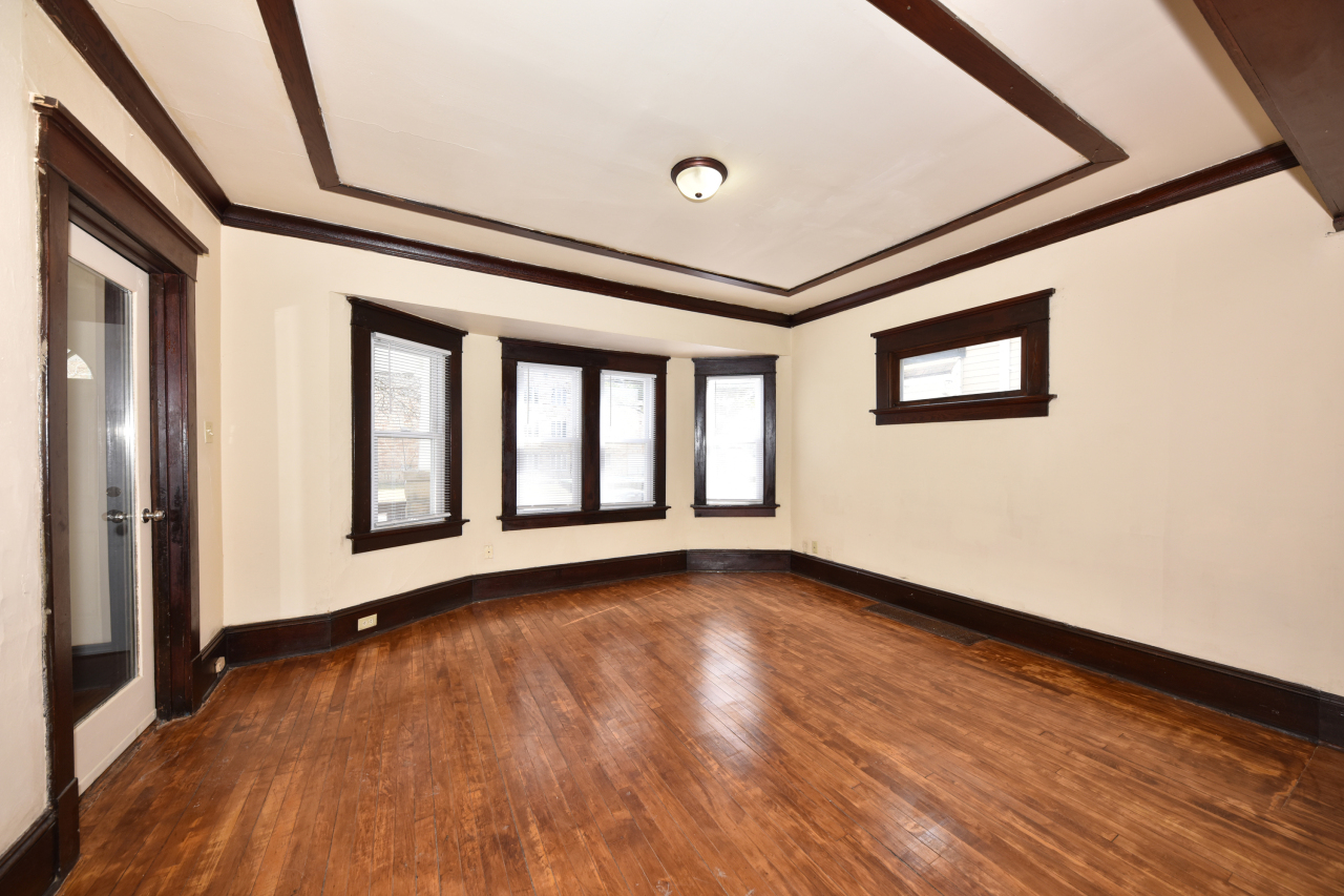 2749 N 36th St Unit: 2751