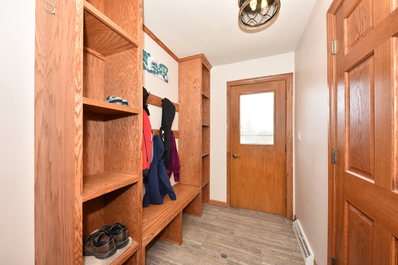 215 Michael St