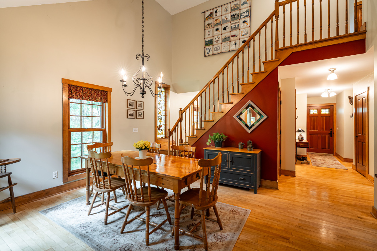 724 N Green Bay Rd