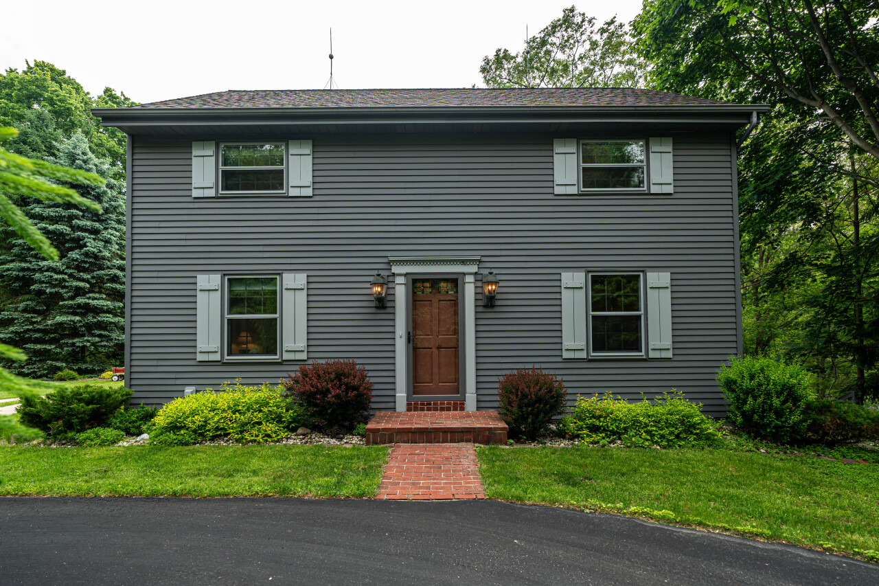 724 N Green Bay Rd