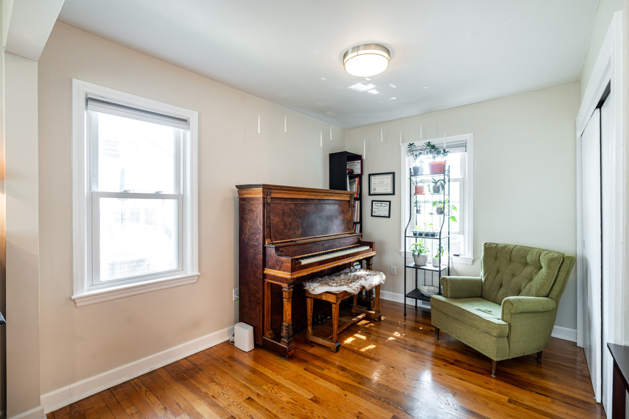 4170 S 1st Pl